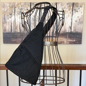 MARUCA Boulder Colo Black Fabric Satin Lined Handy Three Zip Pockets Sling Bag